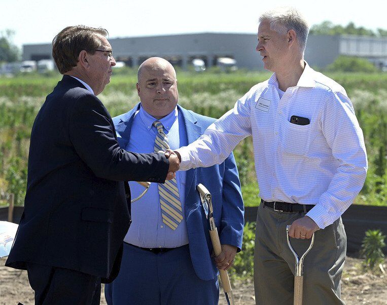 Queen of Terre Haute Casino Resort breaks ground